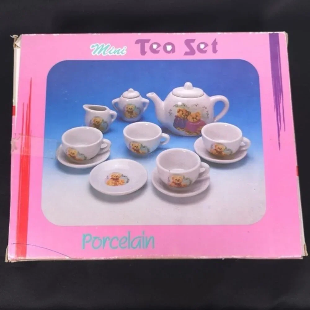 VINTAGE 1991 MINI PORCELAIN‎ TEA SET TEDDY BEARS 12 Pieces Cups Saucers